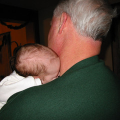 aubri kissing papa.jpg