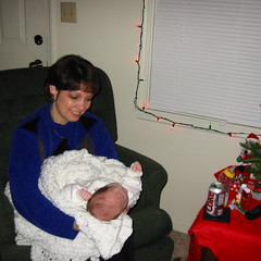 aubri looking at xmas lights with grandma.jpg