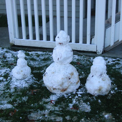 Aubri Ana and Little A Snowgirls.jpg