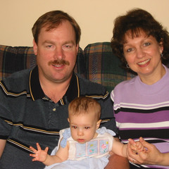 Ana Grandpa n Grandma.jpg