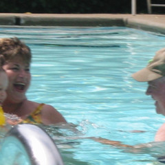 Splashing PaPa.jpg