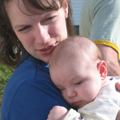 Aeryn and Momma.jpg