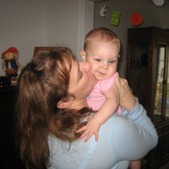 Aeryn and Momma.jpg
